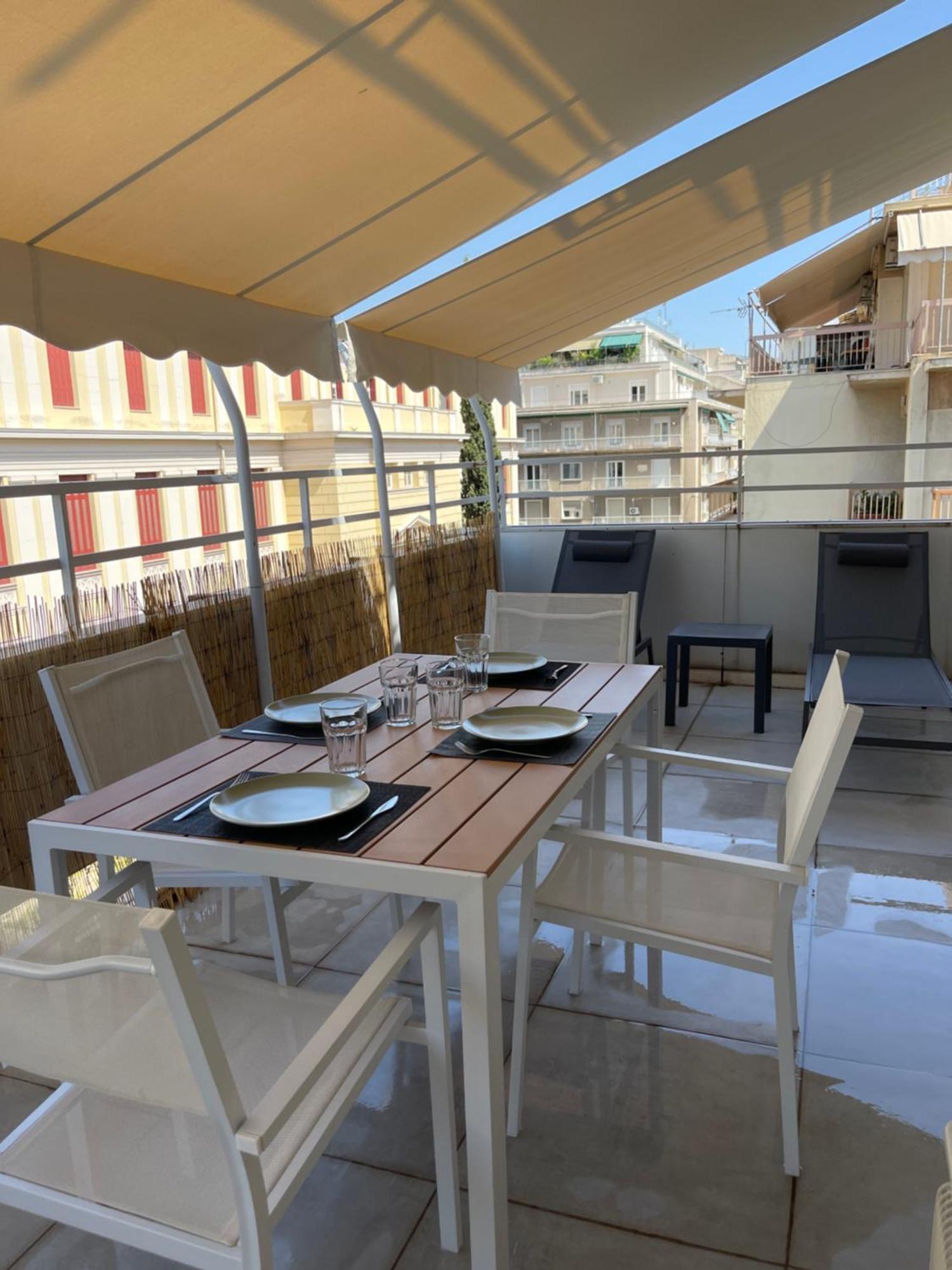 Athenian Modern 2bd Next To Metro And Archaeological Museum Апартаменты